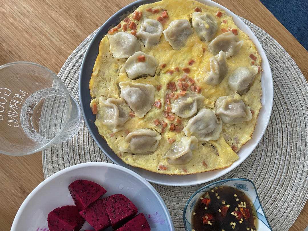 抱蛋煎饺，让速冻饺子好看又好吃～蘸醋吃爱了爱了