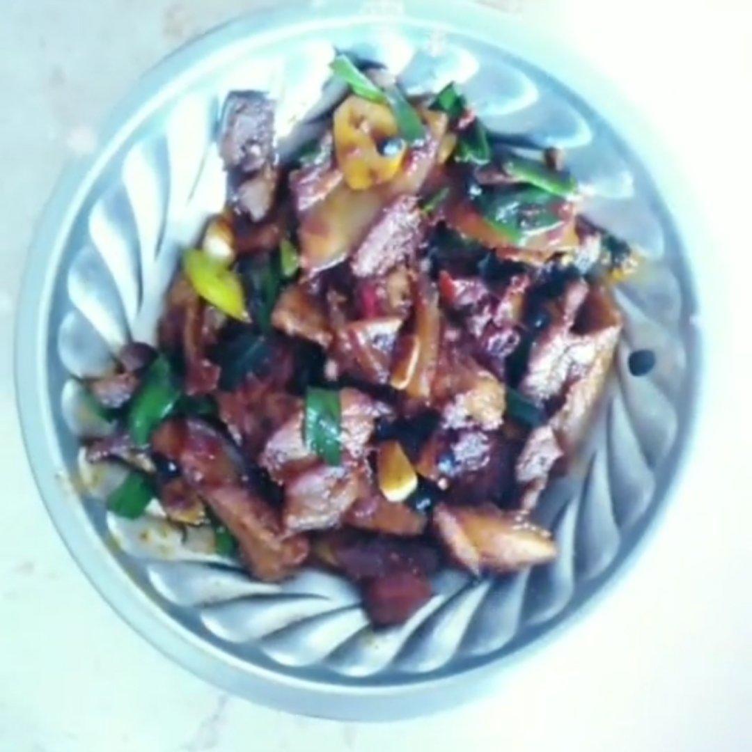 厨师长教你：“回锅肉”的正宗做法，先收藏