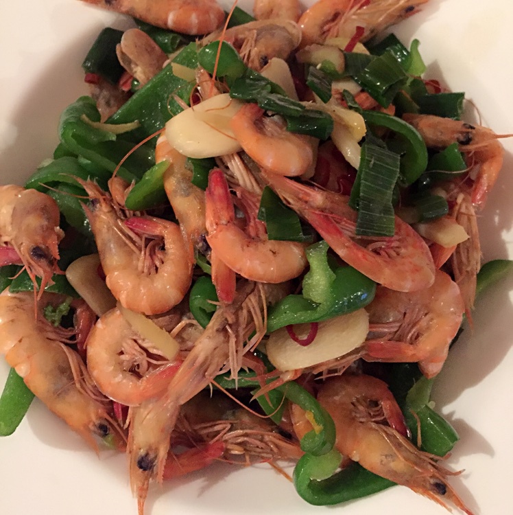 蒜香辣椒炒大虾