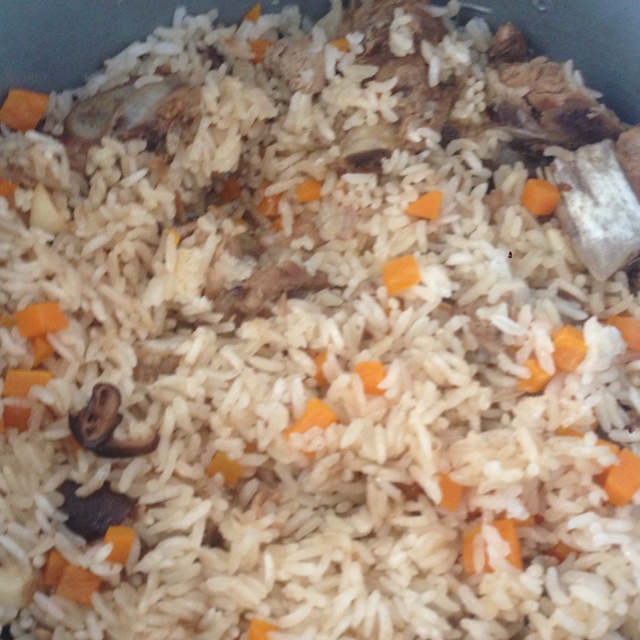 喷香排骨焖饭（爆好吃）