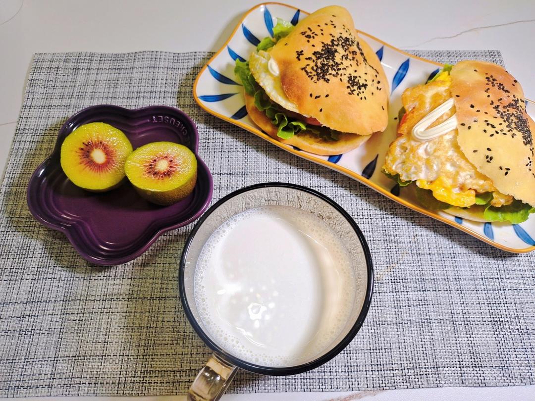 复刻塔斯汀招牌汉堡配，原来这么简单！