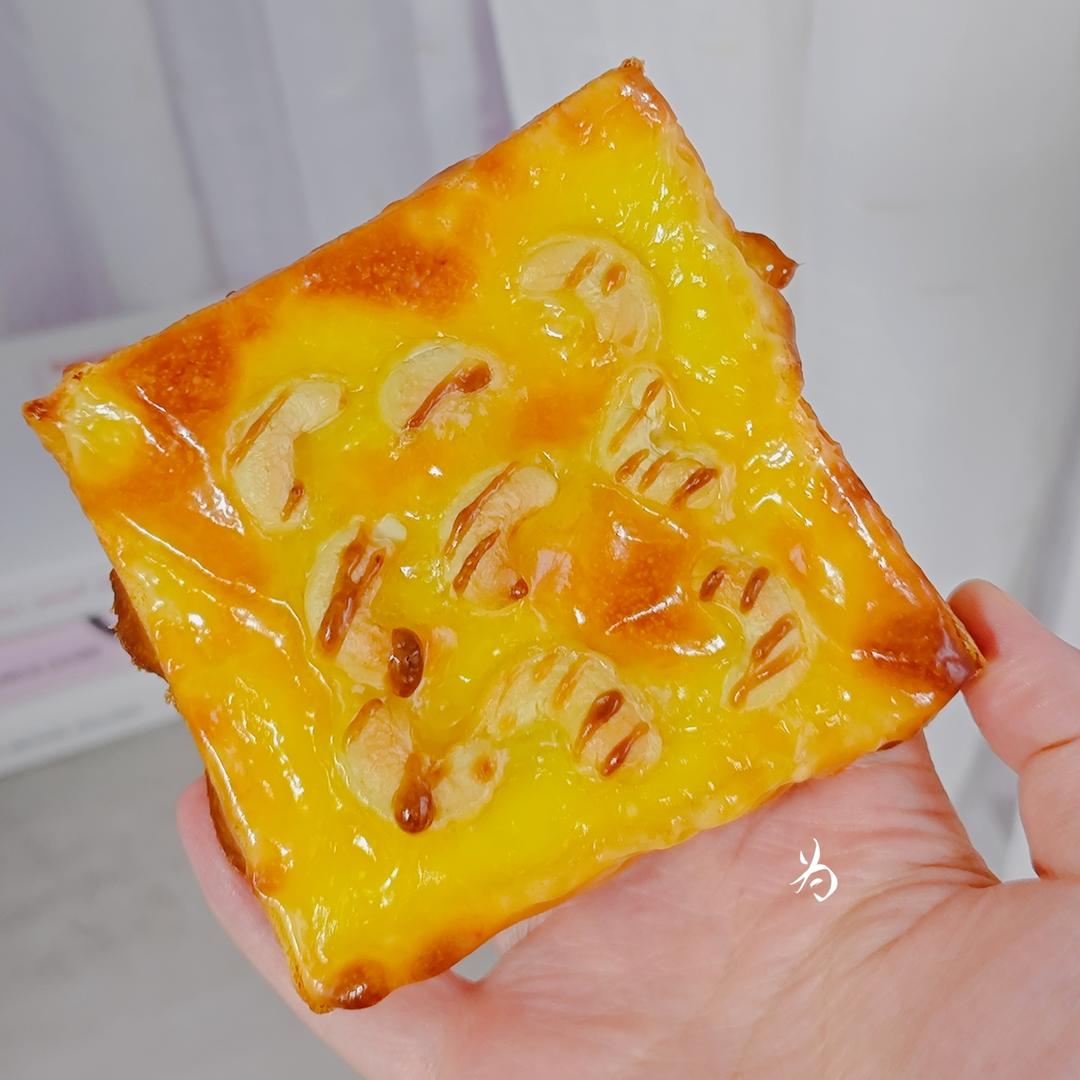 70%中种超级绵软吐司附加黑芝麻馅和椰蓉奶酥馅料