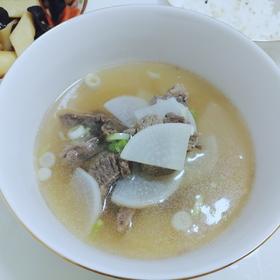 韩式【白萝卜牛肉汤】冬日喝一碗补充蛋白质同时暖身又暖胃