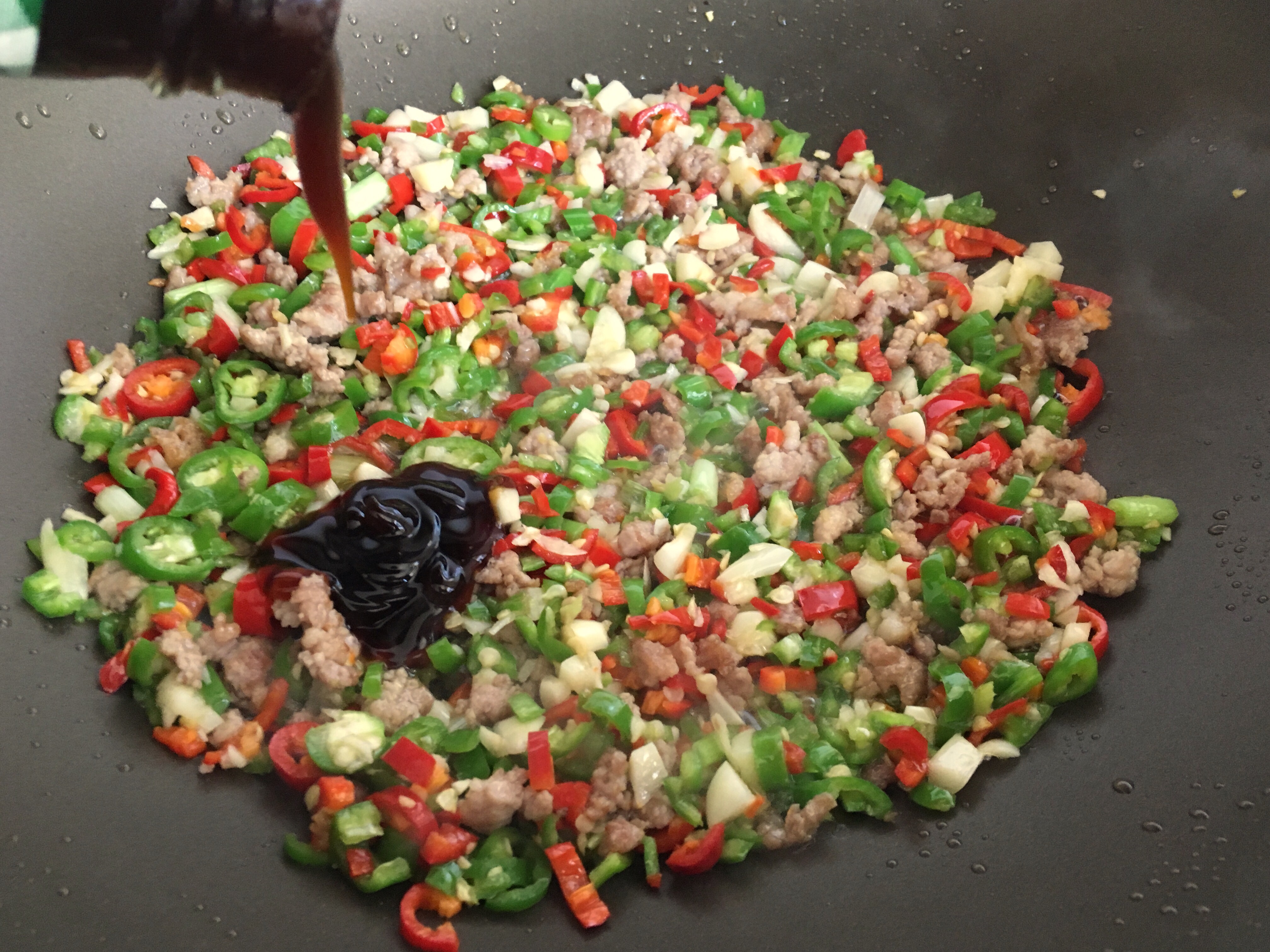 超下饭做法超简单的回锅茄子的做法 步骤9