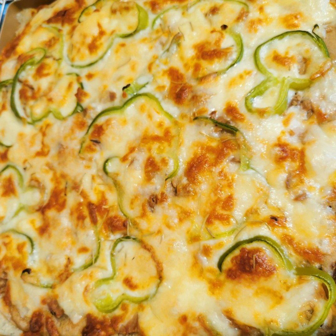 教你做意大利披萨的家庭做法，比意式古法窑烤披萨还好吃！一学就会！