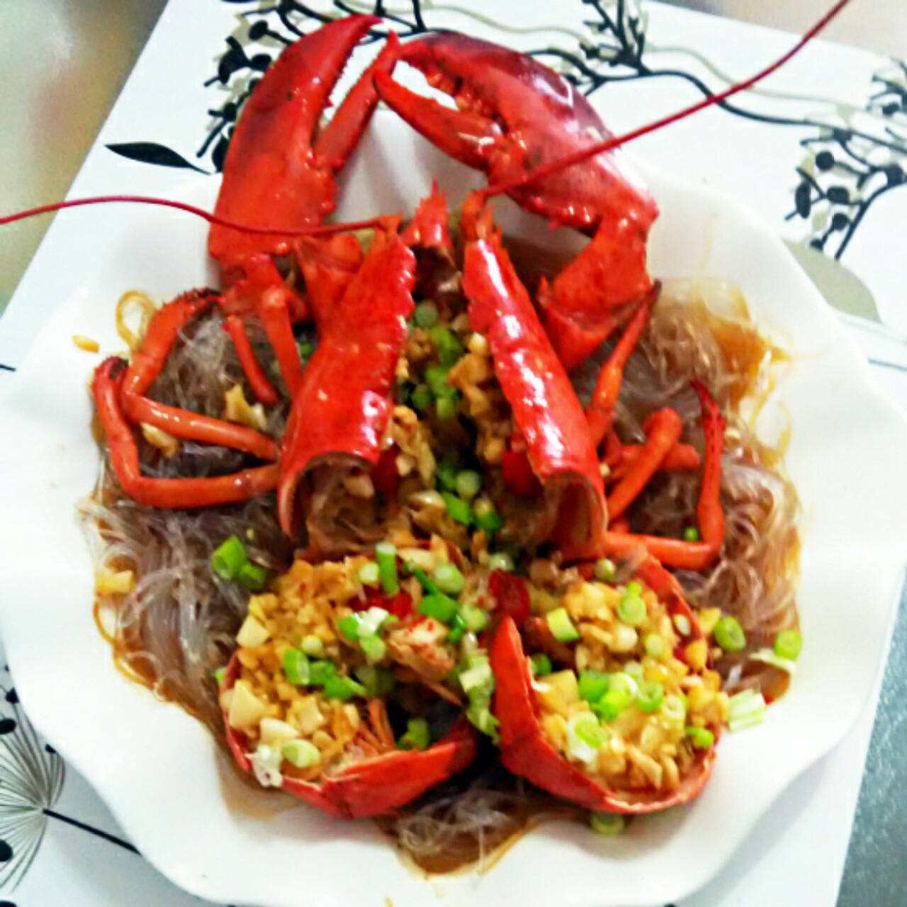 蒜蓉龙虾蒸粉丝