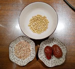 高粱红枣豆浆（健脾和胃，提高免疫力）的做法 步骤1