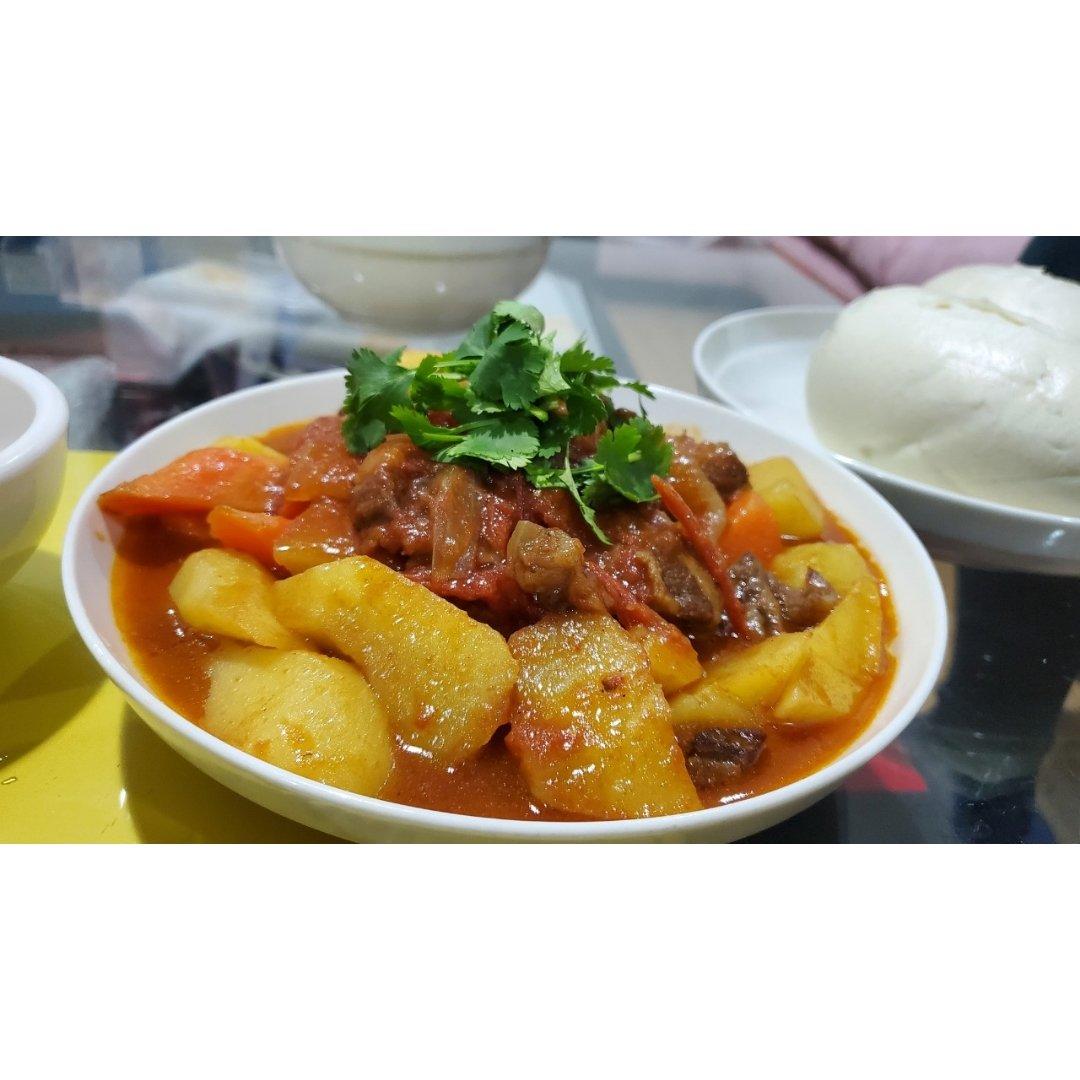 番茄土豆炖牛腩