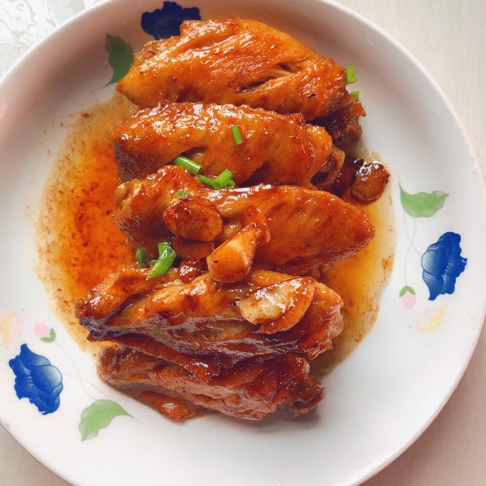 多吃两碗饭的【蜜汁鸡翅】
