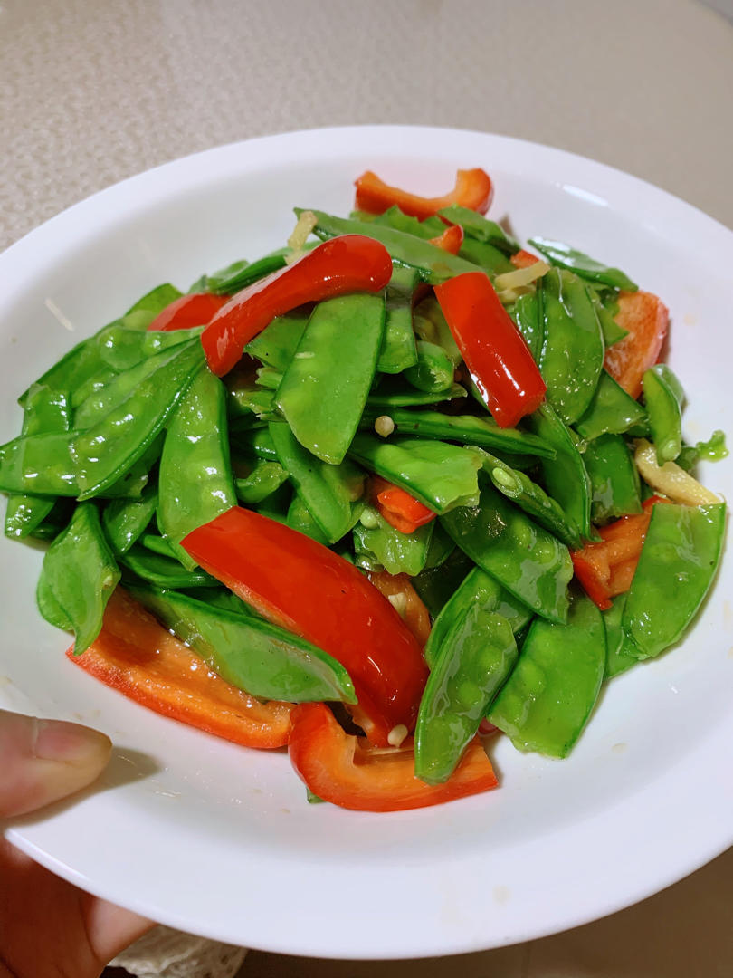 长红椒清炒荷兰豆