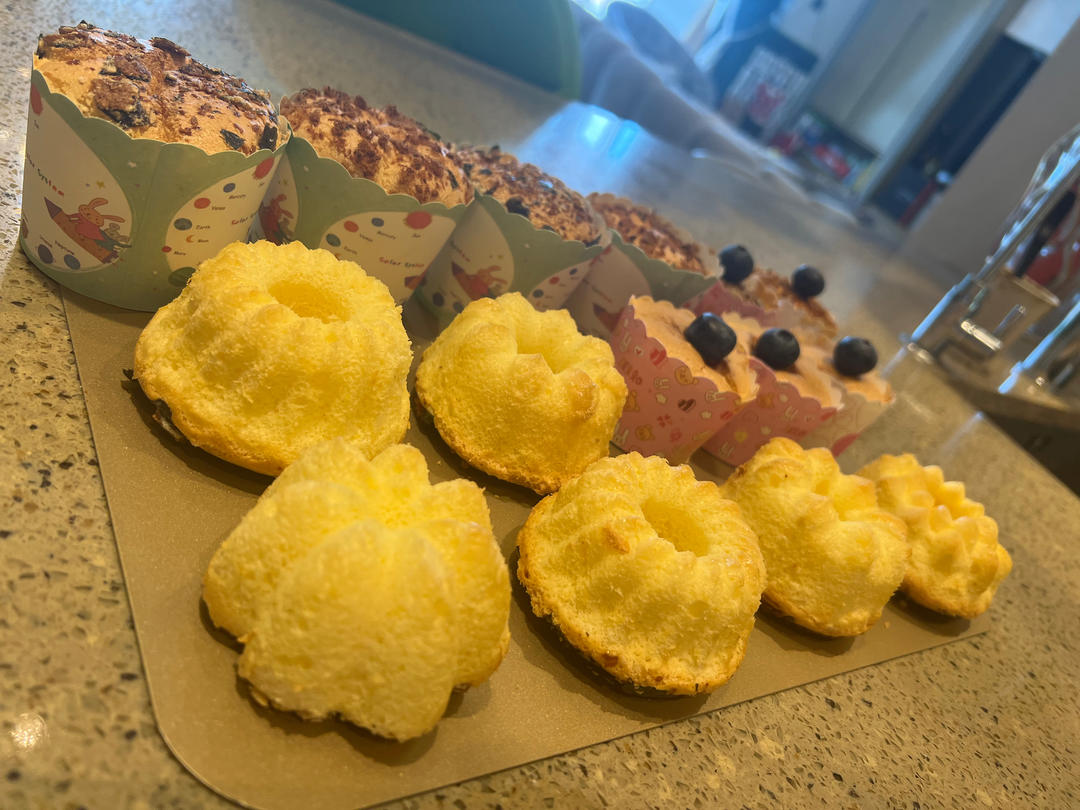 纸杯蛋糕 8寸戚风蛋糕的量