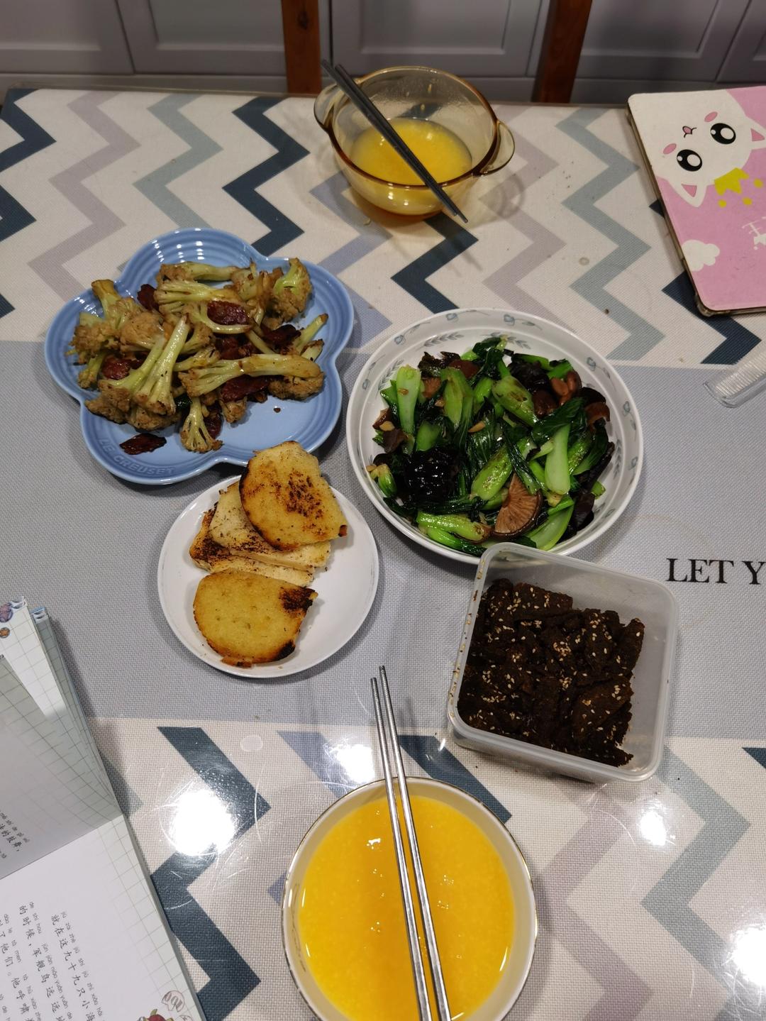 家常菜—火腿炒花菜
