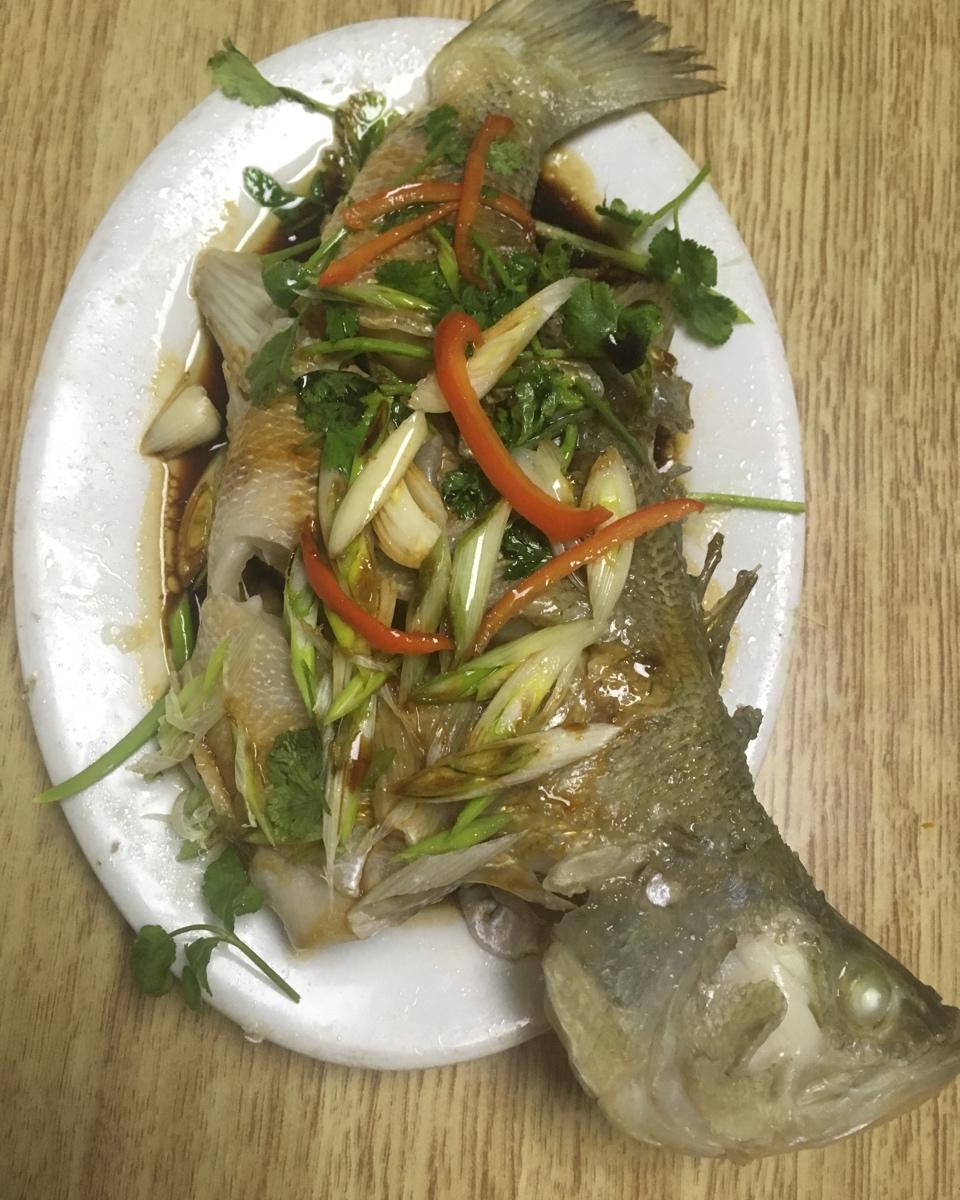 清蒸鱼（鲈鱼/多宝鱼/桂花鱼/石斑鱼……）