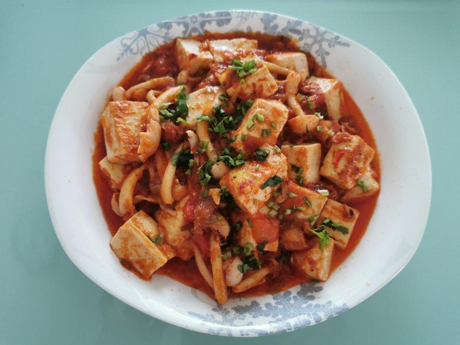 番茄豆腐炖鳕鱼