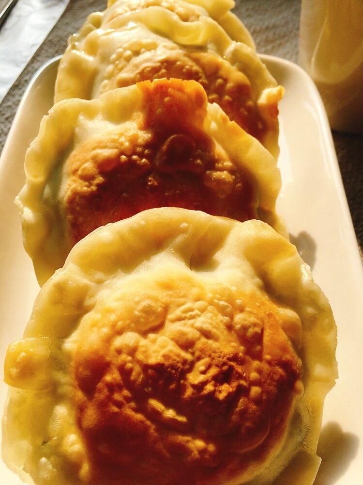秒杀夜市小吃摊韭菜盒子(饺子皮版)