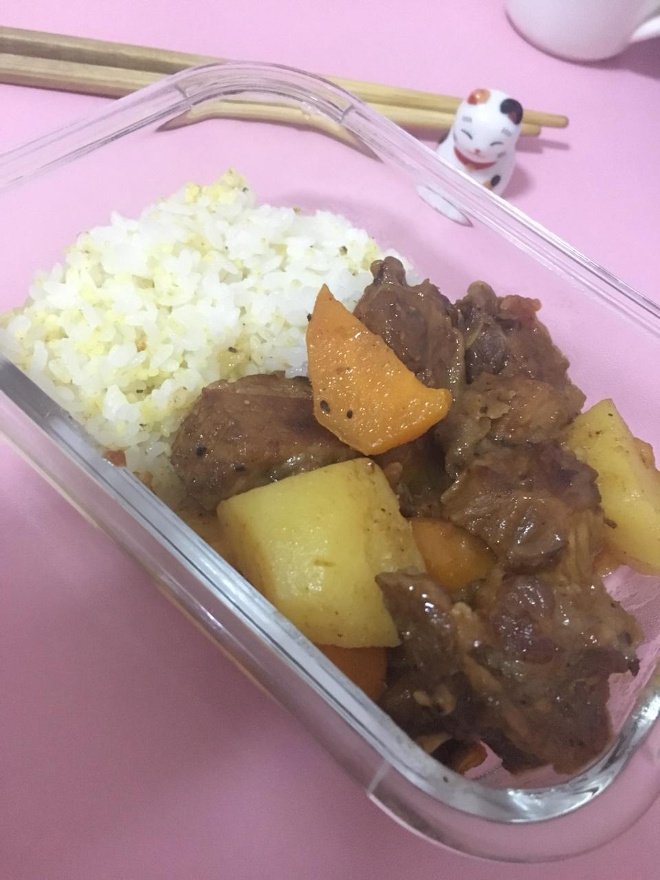 土豆炖牛肉