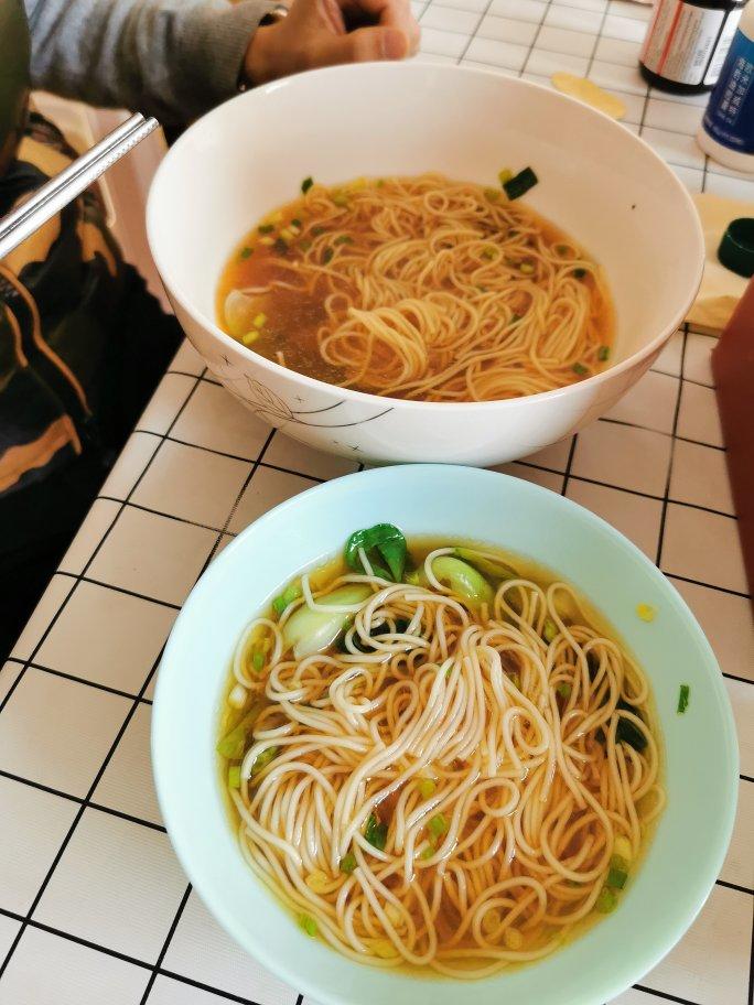 最美不过那碗阳春面