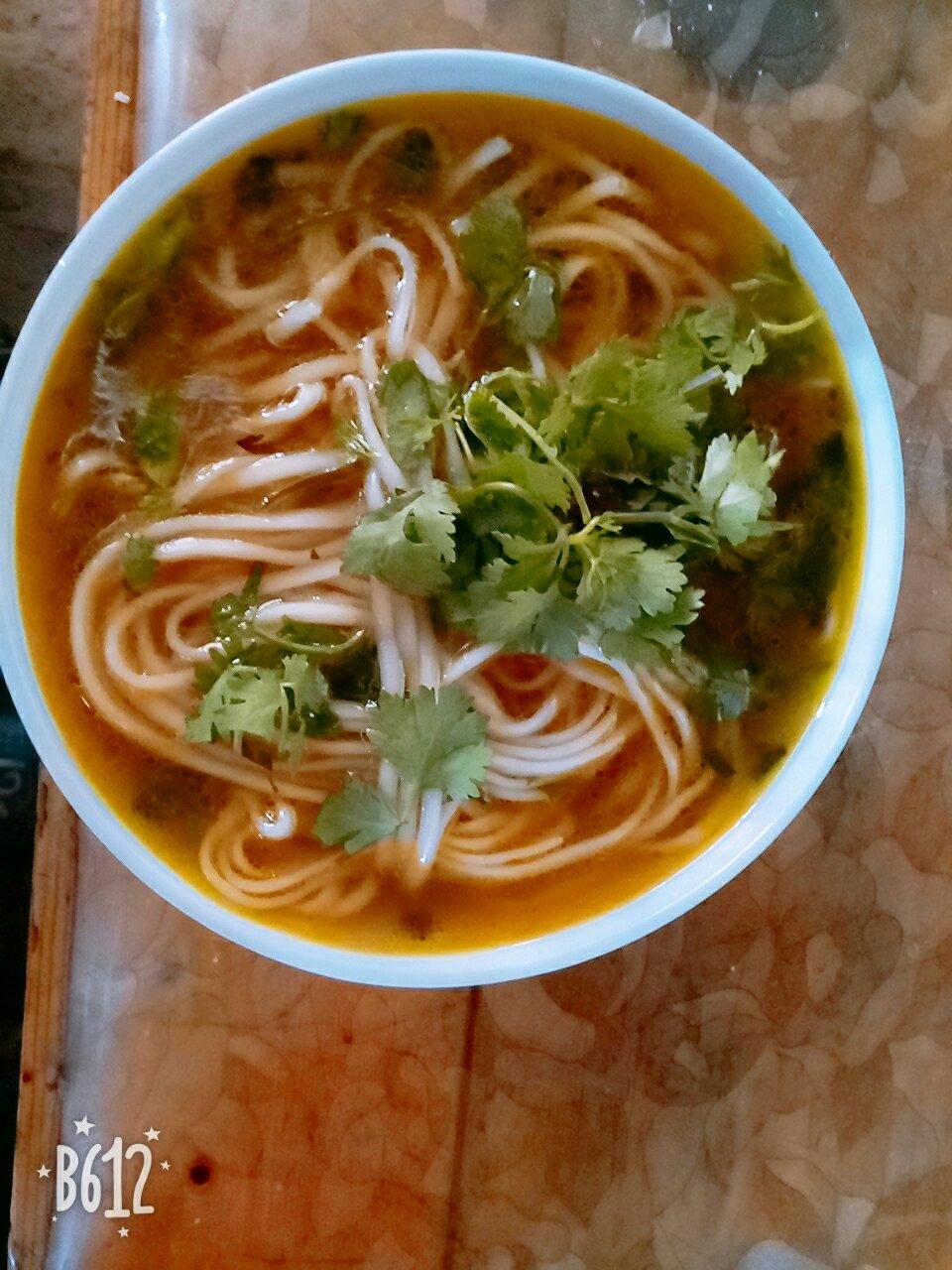 香辣酸汤面