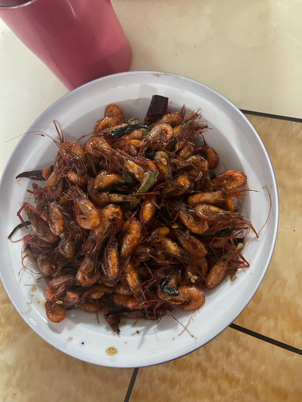 油爆河虾