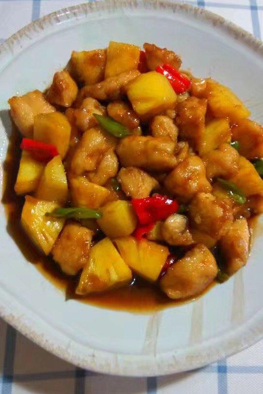 菠萝咕噜肉