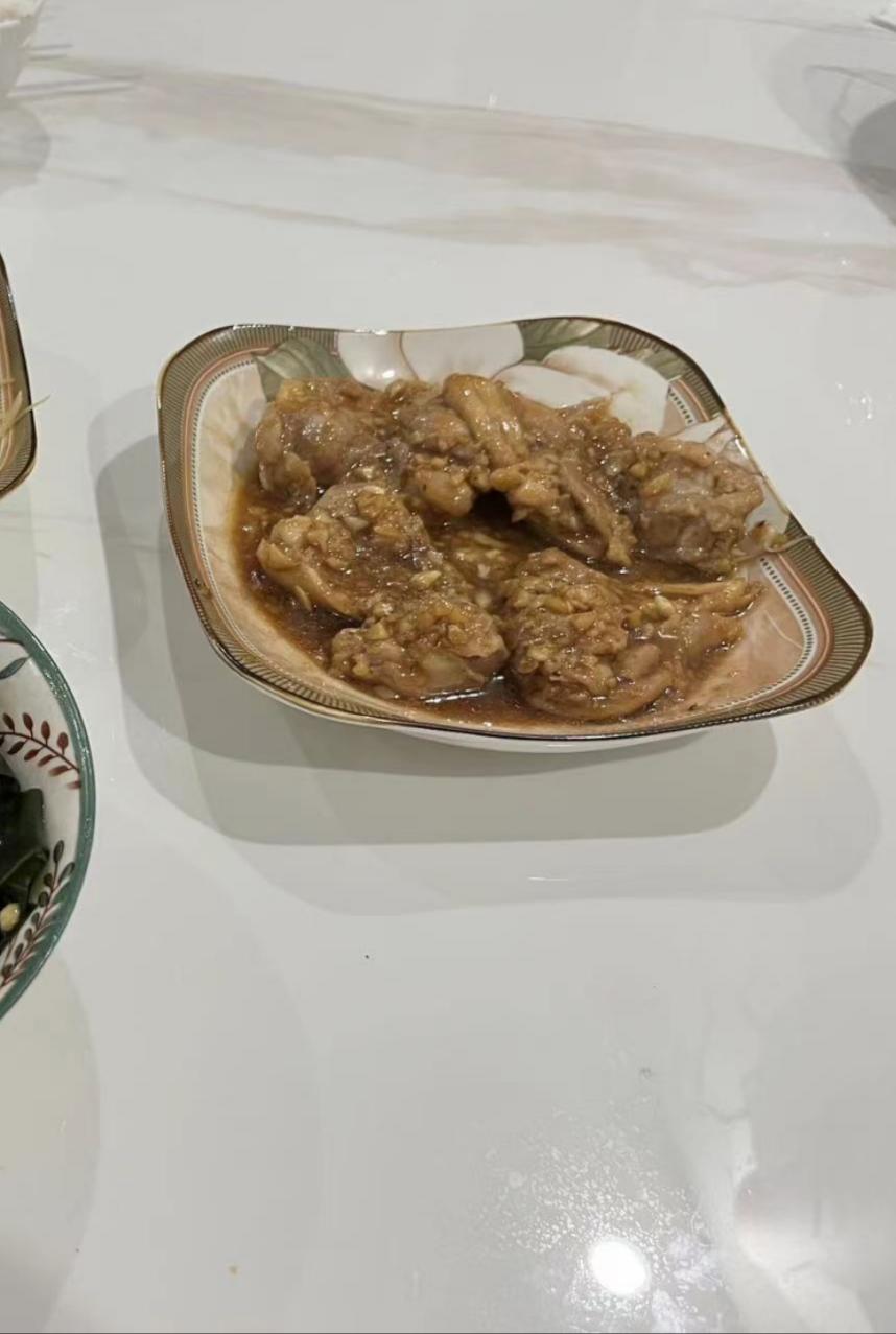 减脂的蒜蓉鸡排一口就破防