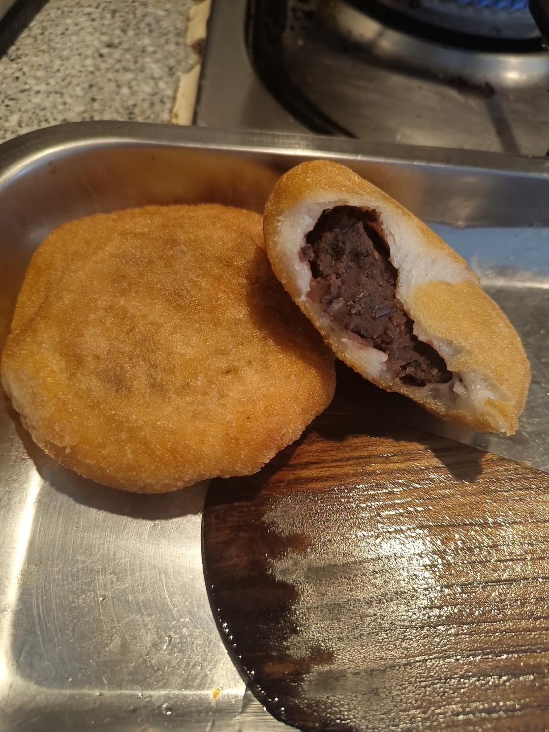 东北油炸糕（糯米粉豆沙馅儿）不翻车很简单