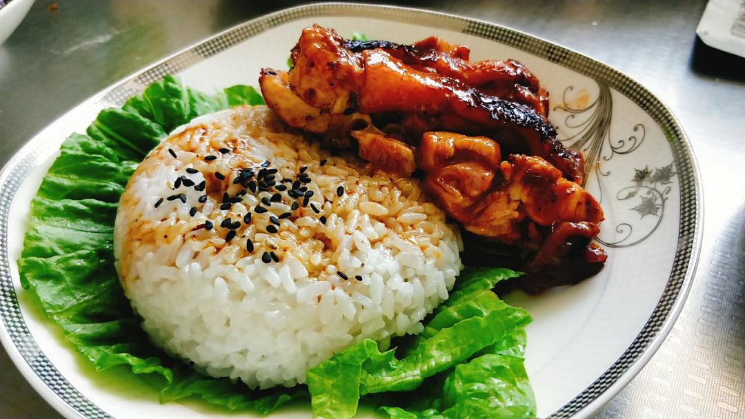 照烧鸡腿饭