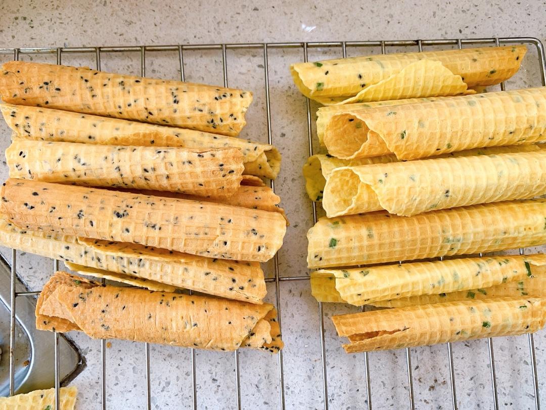 葱香咸口蛋卷