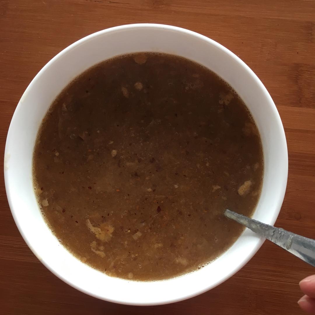 冰糖银耳红枣汤