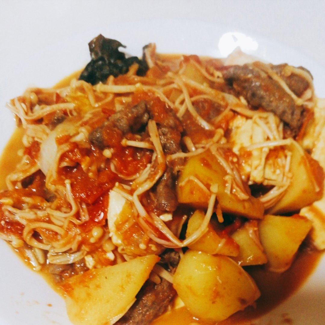 番茄土豆肥牛锅