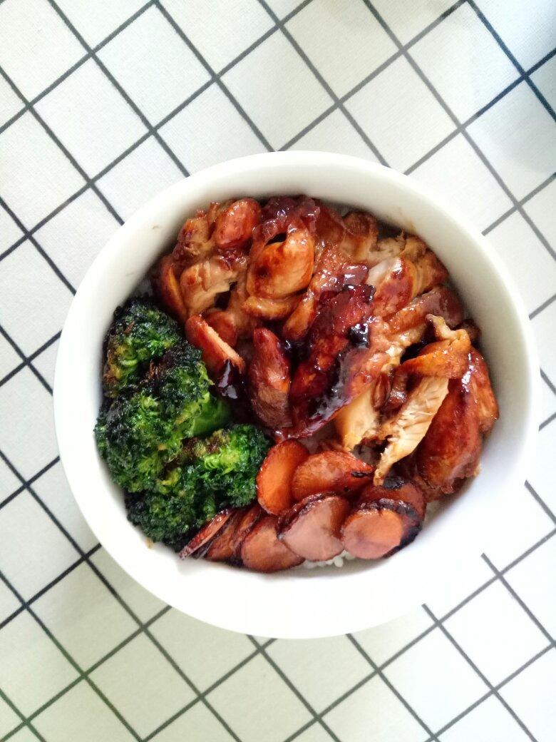 照烧鸡腿饭