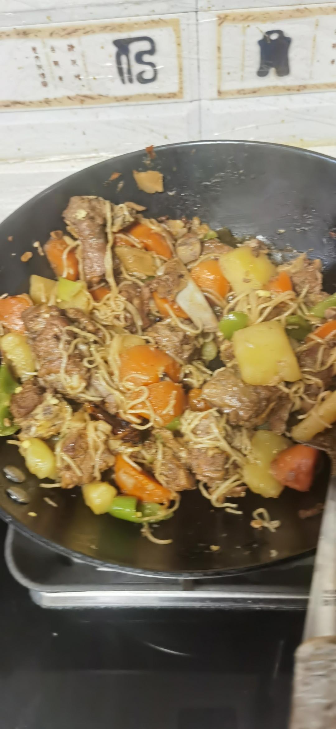 硬菜代表--排骨炖豆角土豆（豆角焖面胚子）