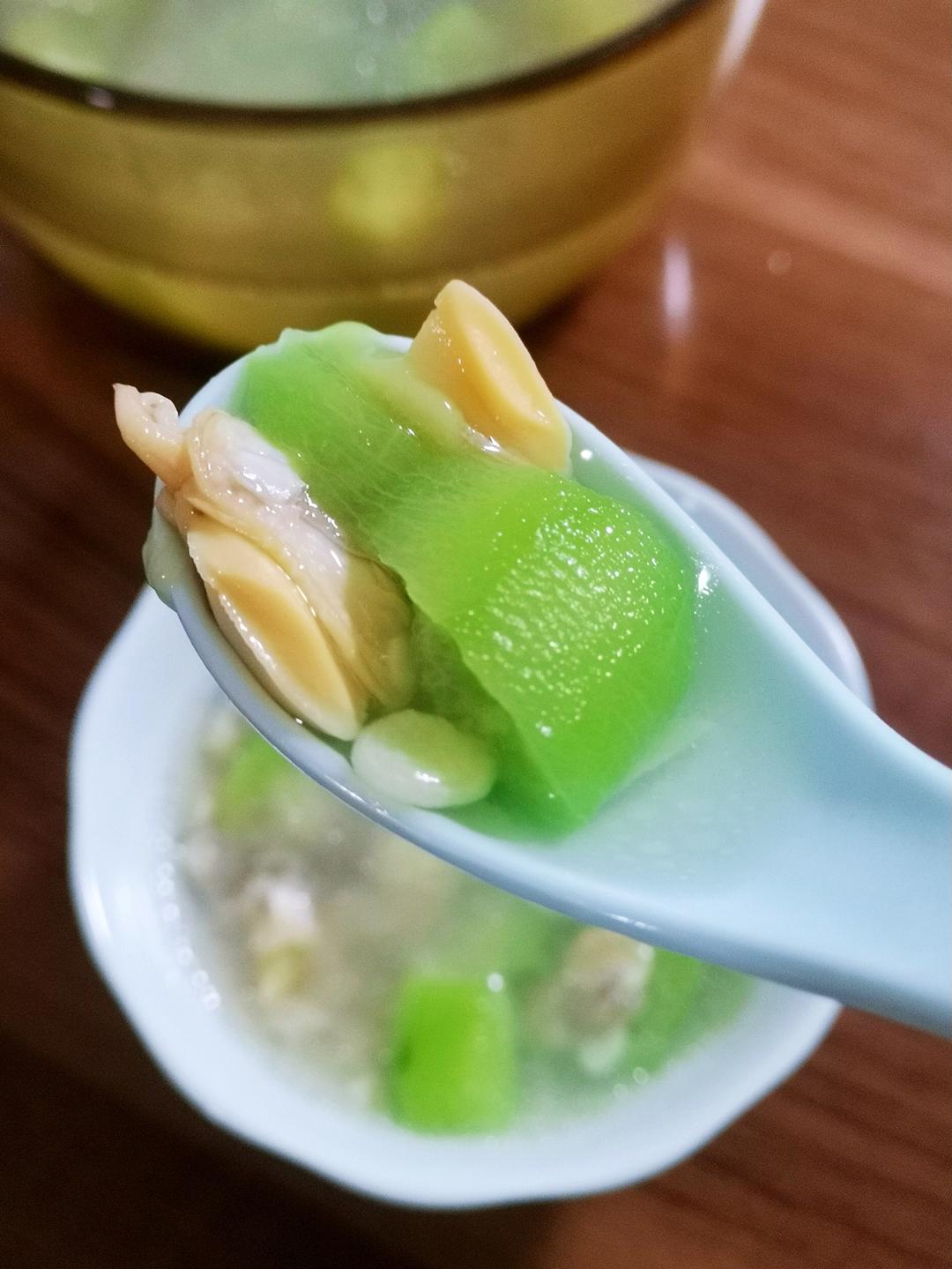花甲丝瓜汤 ｜清甜可口