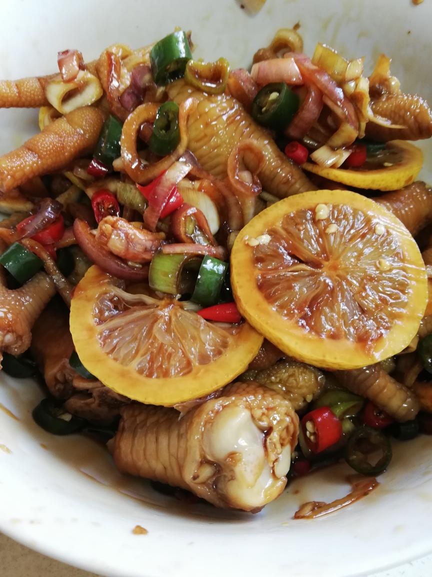 柠檬酸辣爽口凤爪的做法