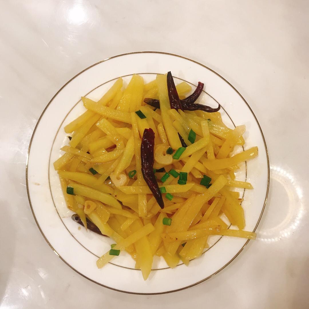 在家也能做出馆子味儿的醋溜/炝炒/酸辣土豆丝（就是那道看似简单，实则步步玄机的土豆丝）