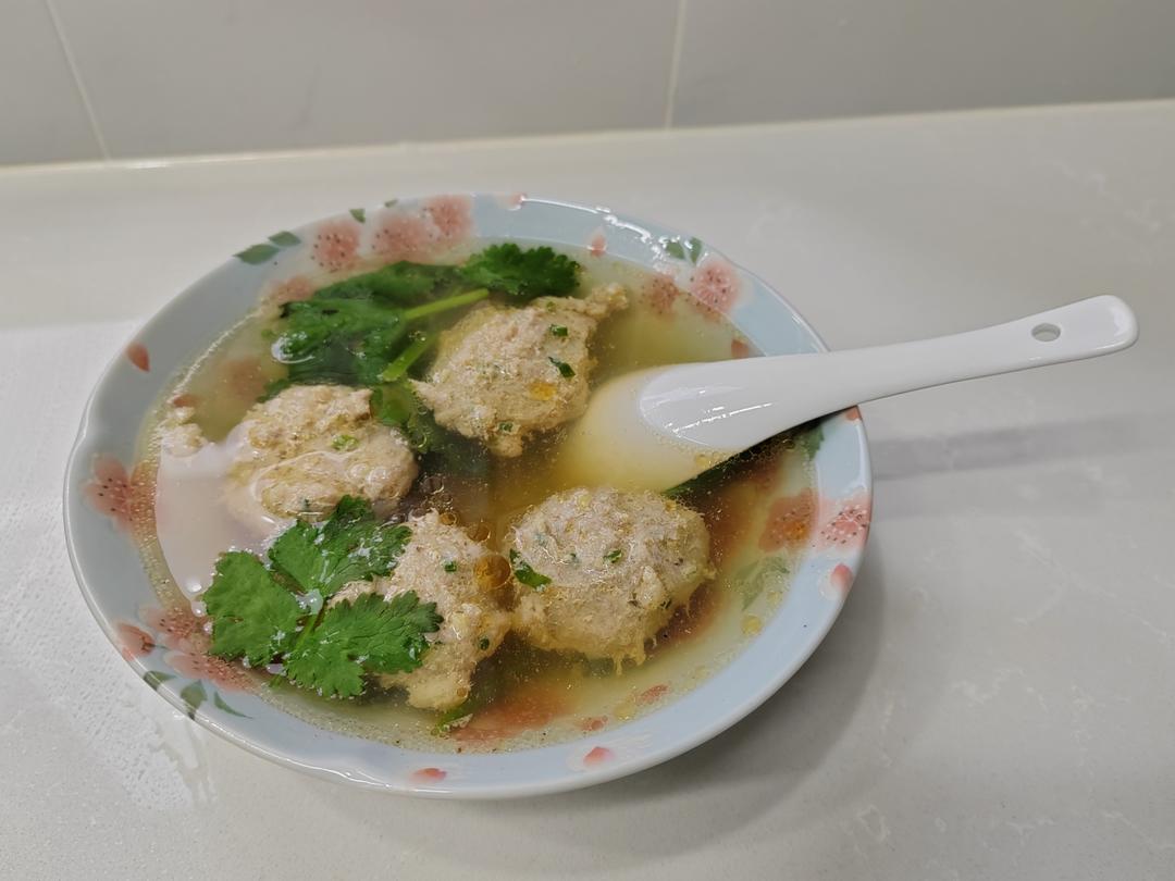 猪肉丸子汤