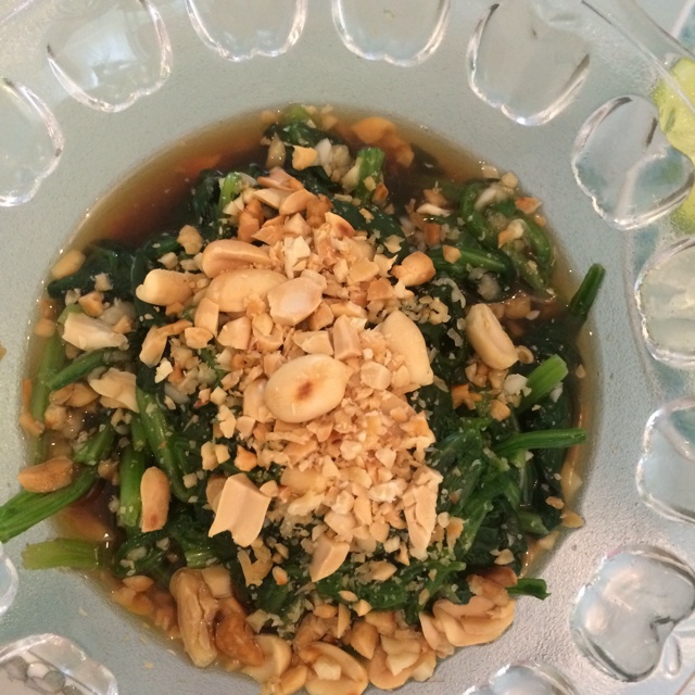 凉拌菠菜