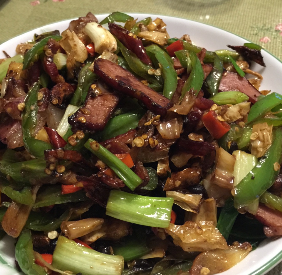 白辣椒炒腊肉