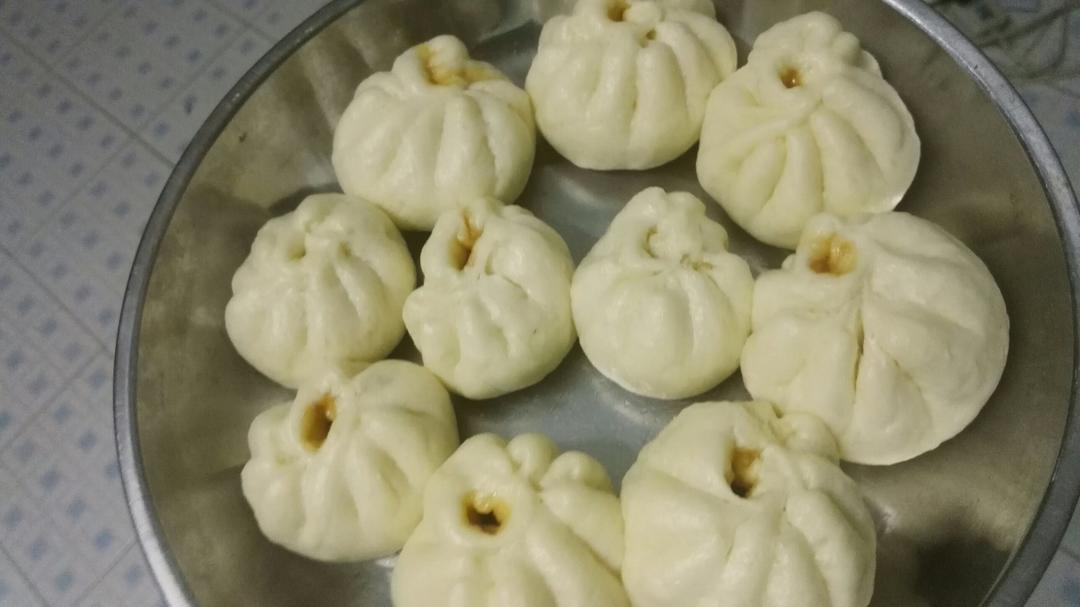 鲜肉包子