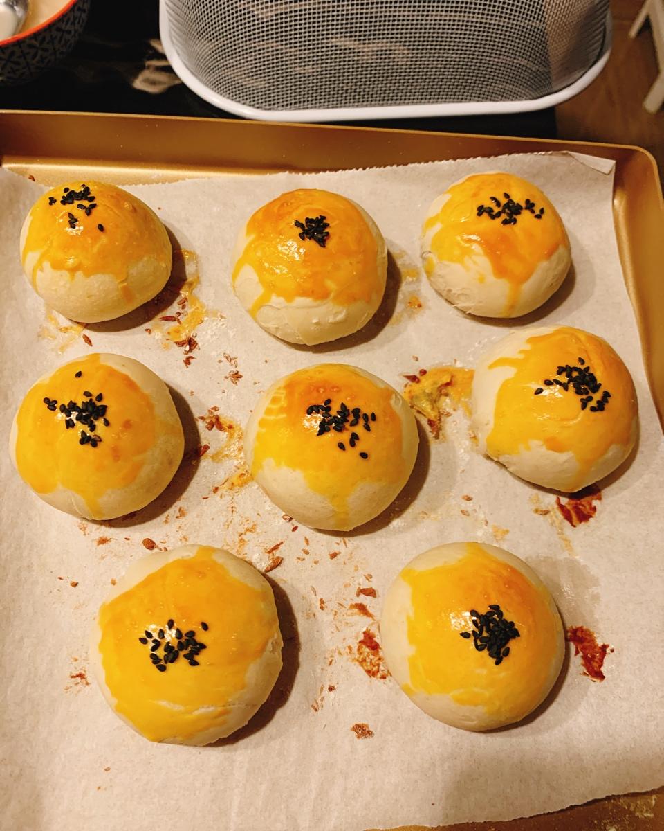 层层酥脆的完美蛋黄酥