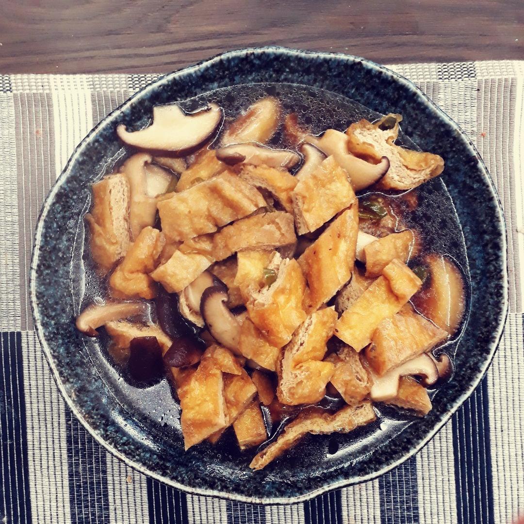 香菇油豆腐