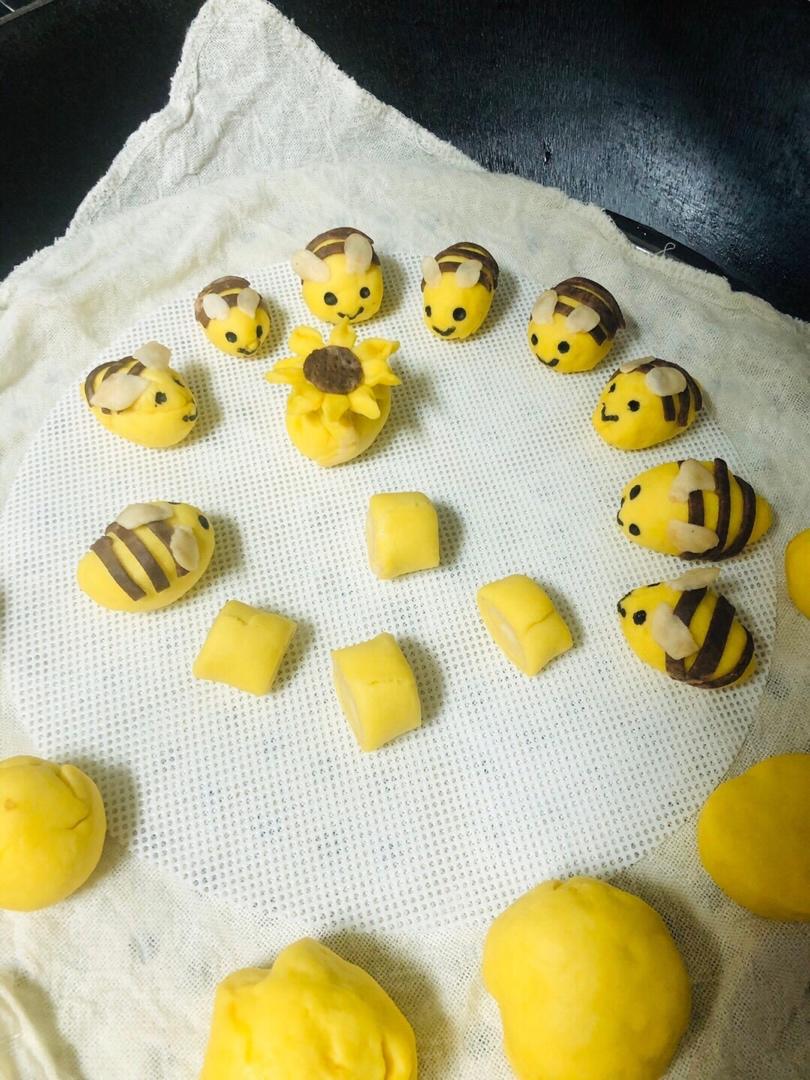 【原创】迷你小蜜蜂小馒头