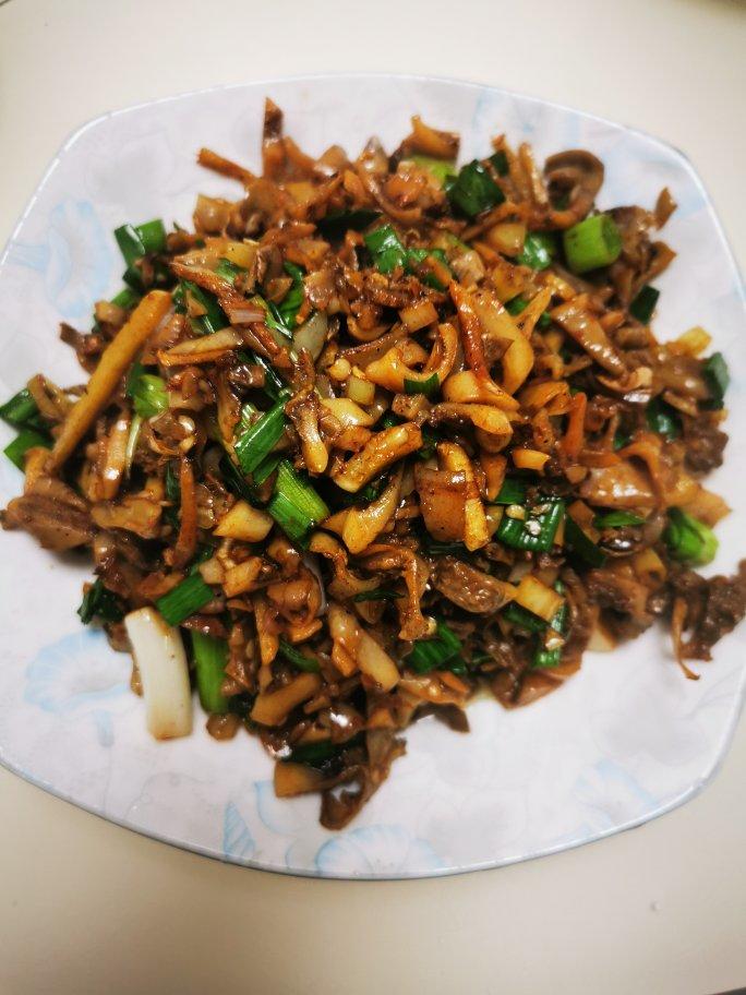 辣炒河蚌
