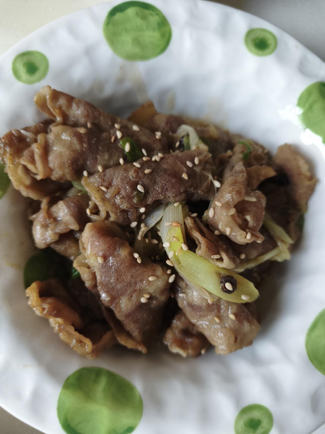 炒了20多年的葱爆羊肉