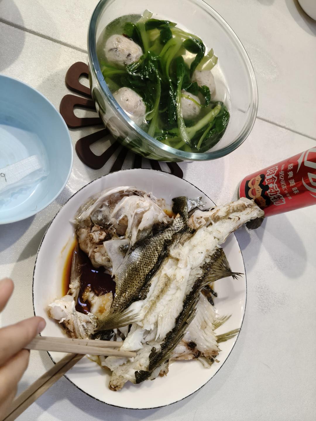10分钟做 清蒸鲈鱼 （附切鱼图解）