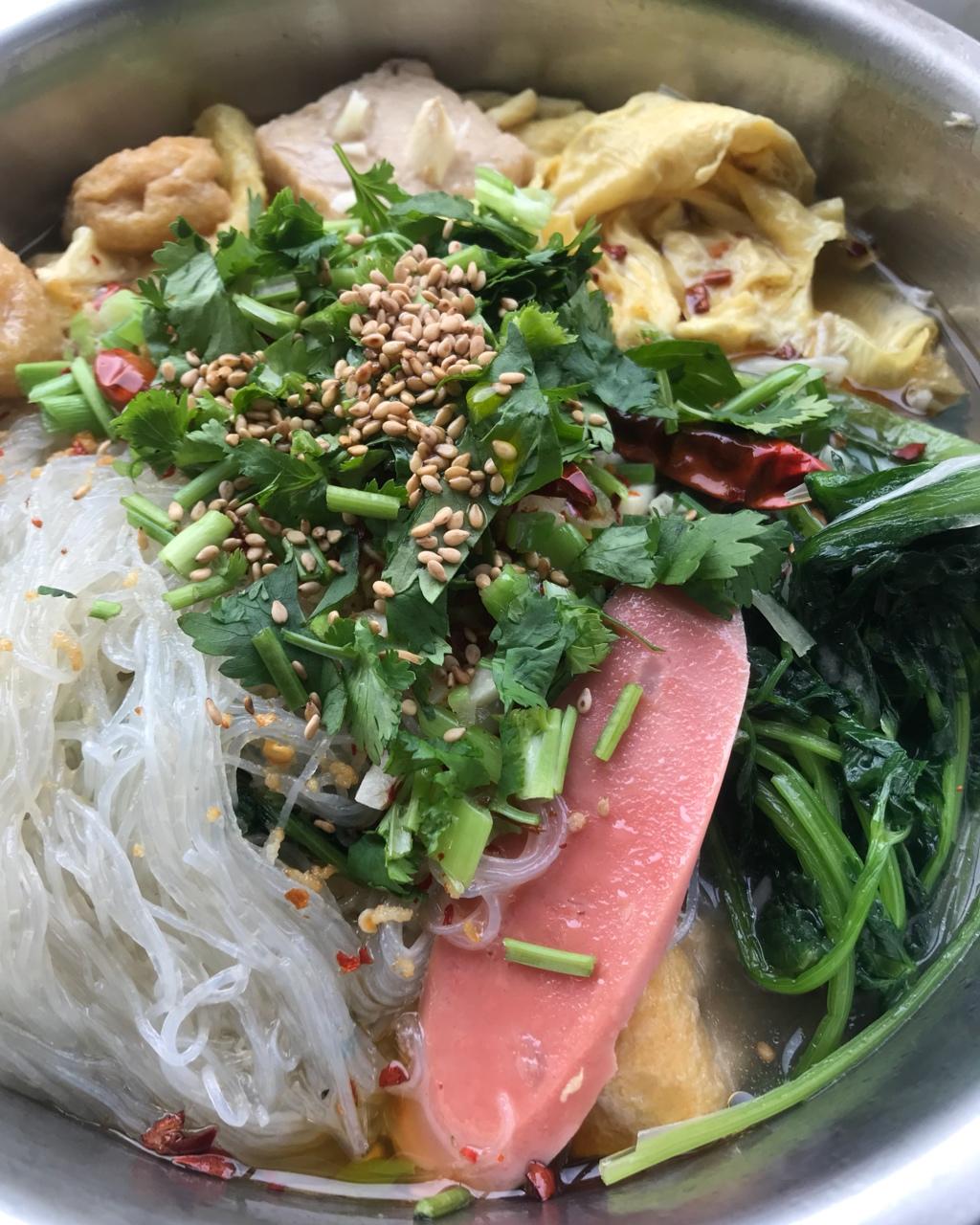 一锅端的麻辣烫