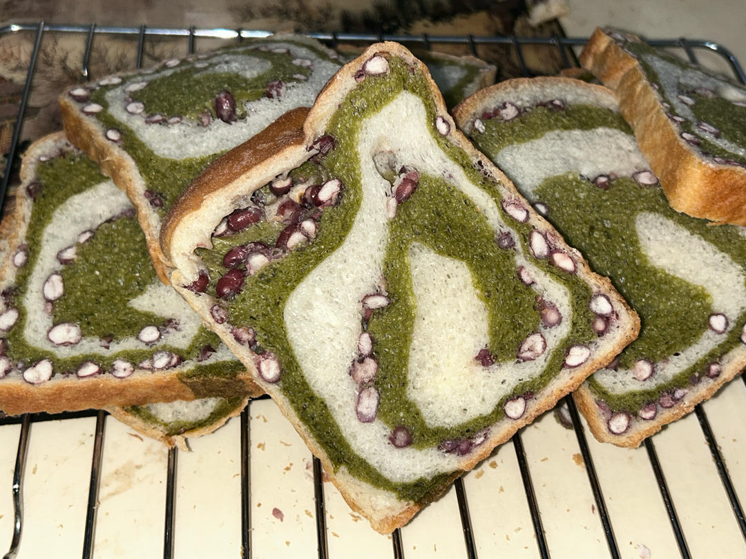 最正宗的日式抹茶红豆吐司