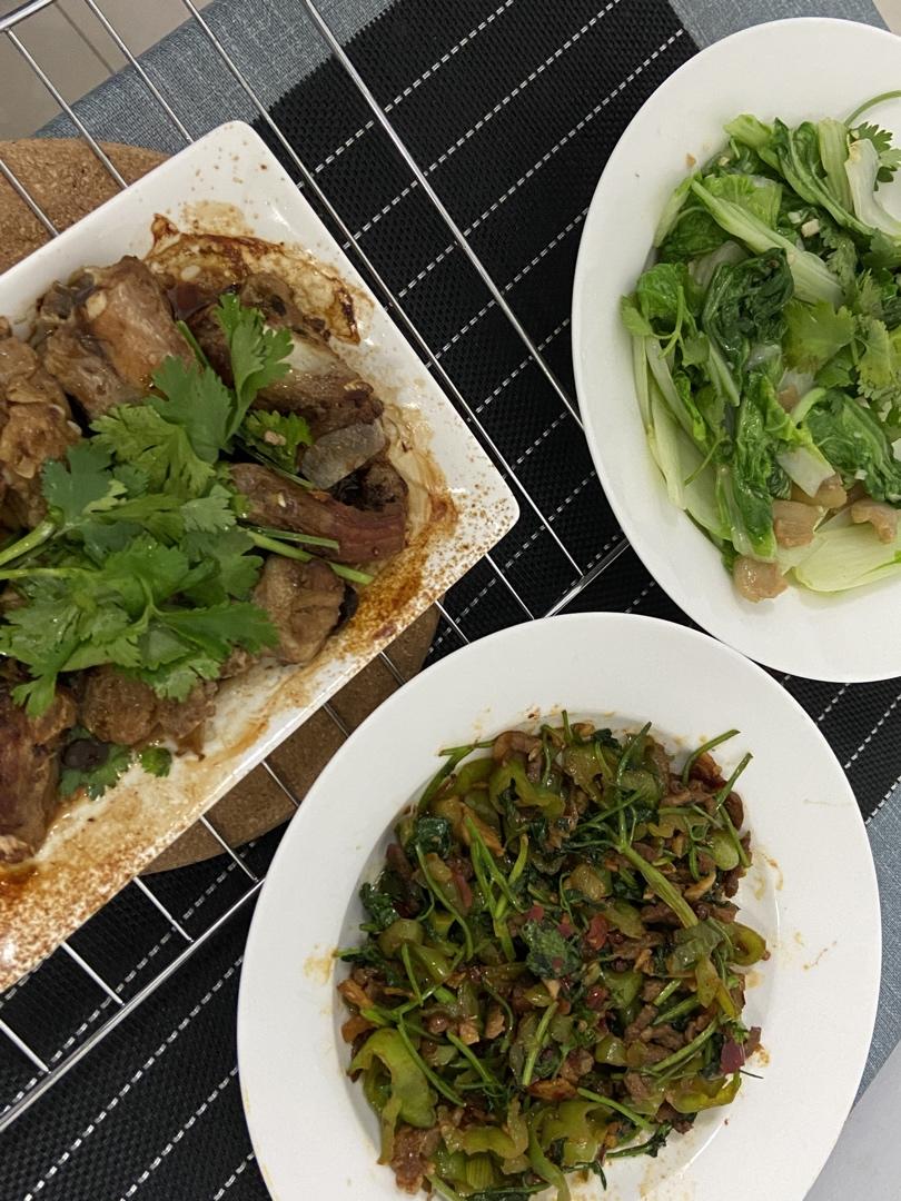 《Tinrry+》烤箱菜：豉汁排骨