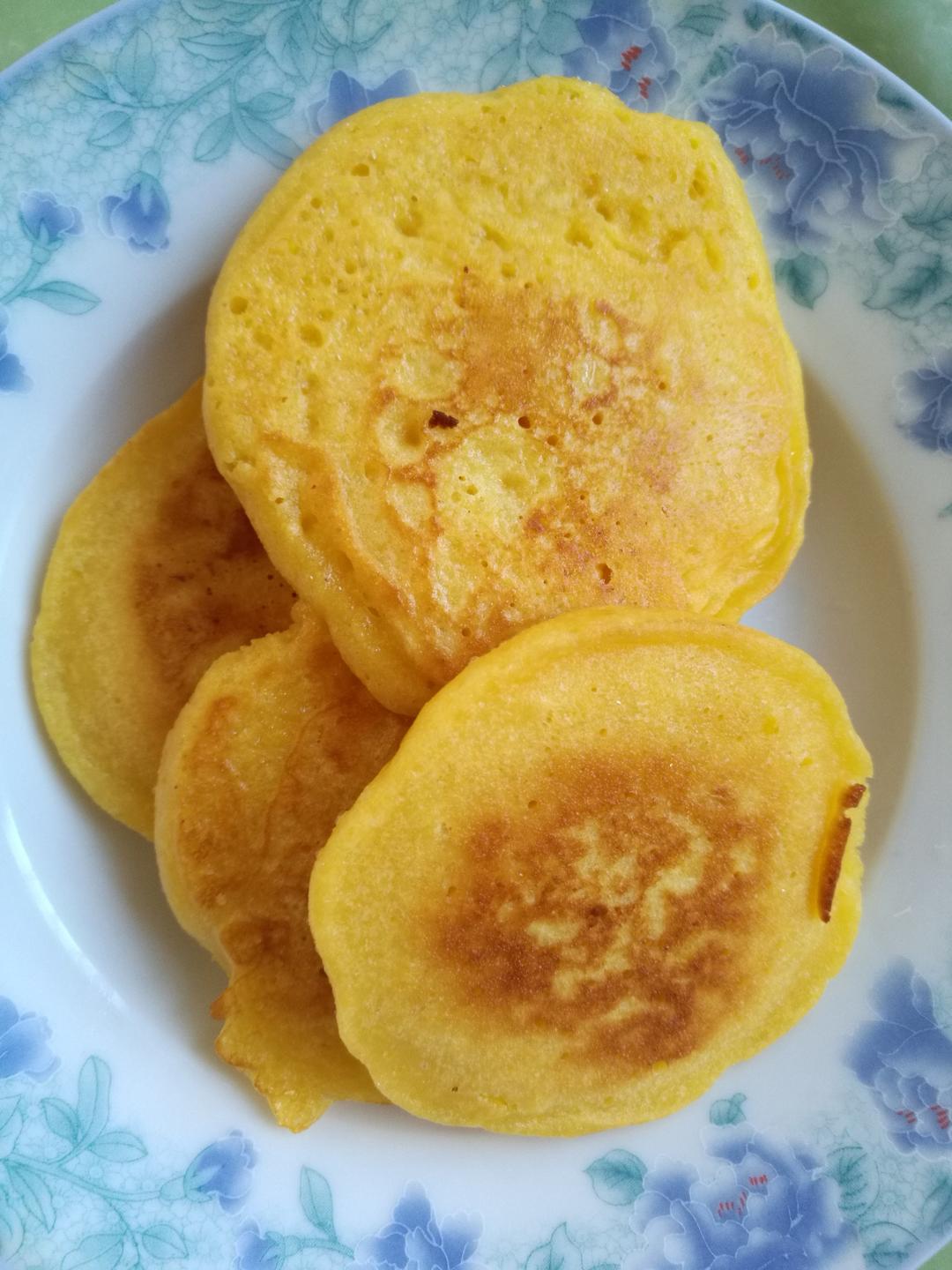 臭鸡蛋的妈咪做的奶香玉米饼