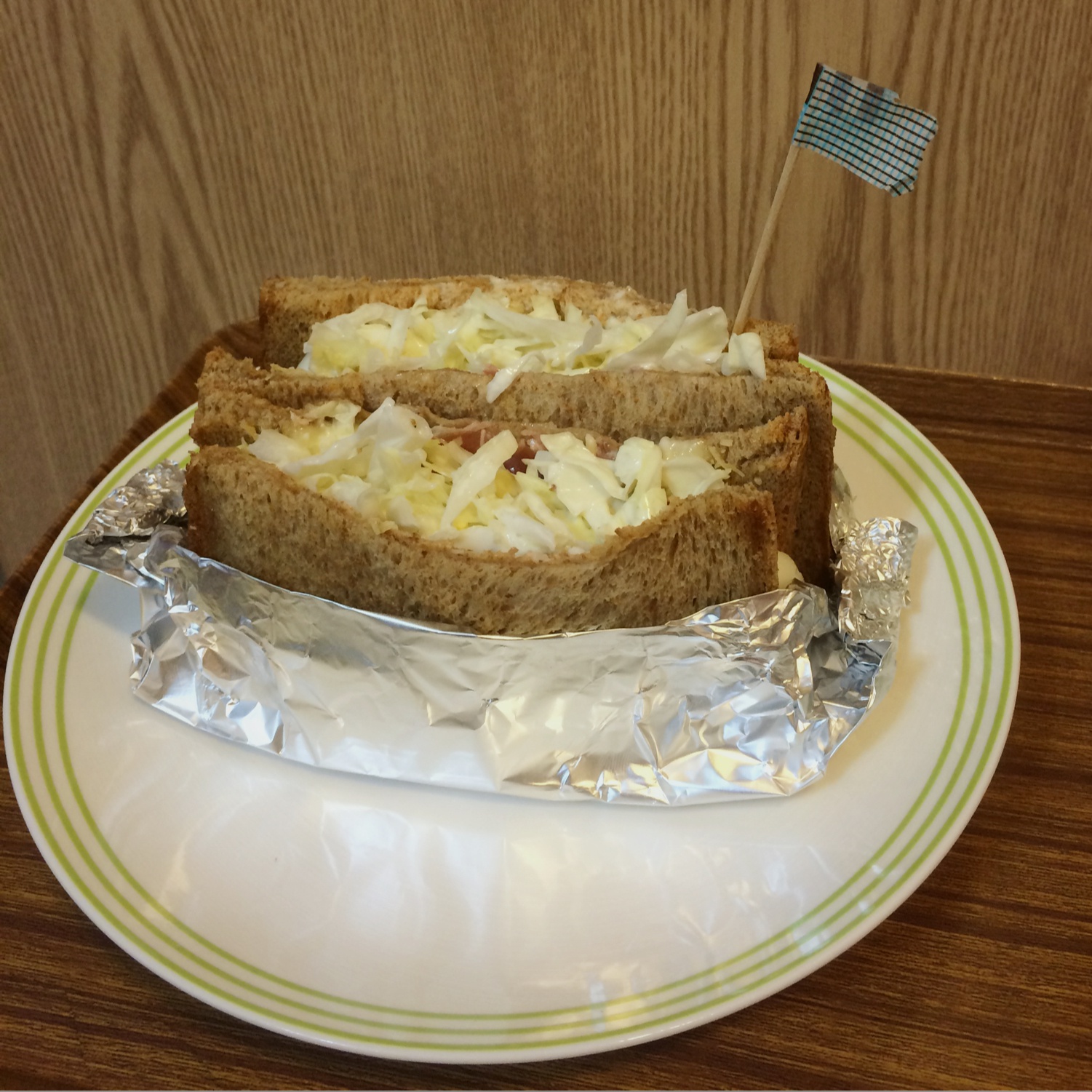 ins上超火的沼サン（沼三明治）